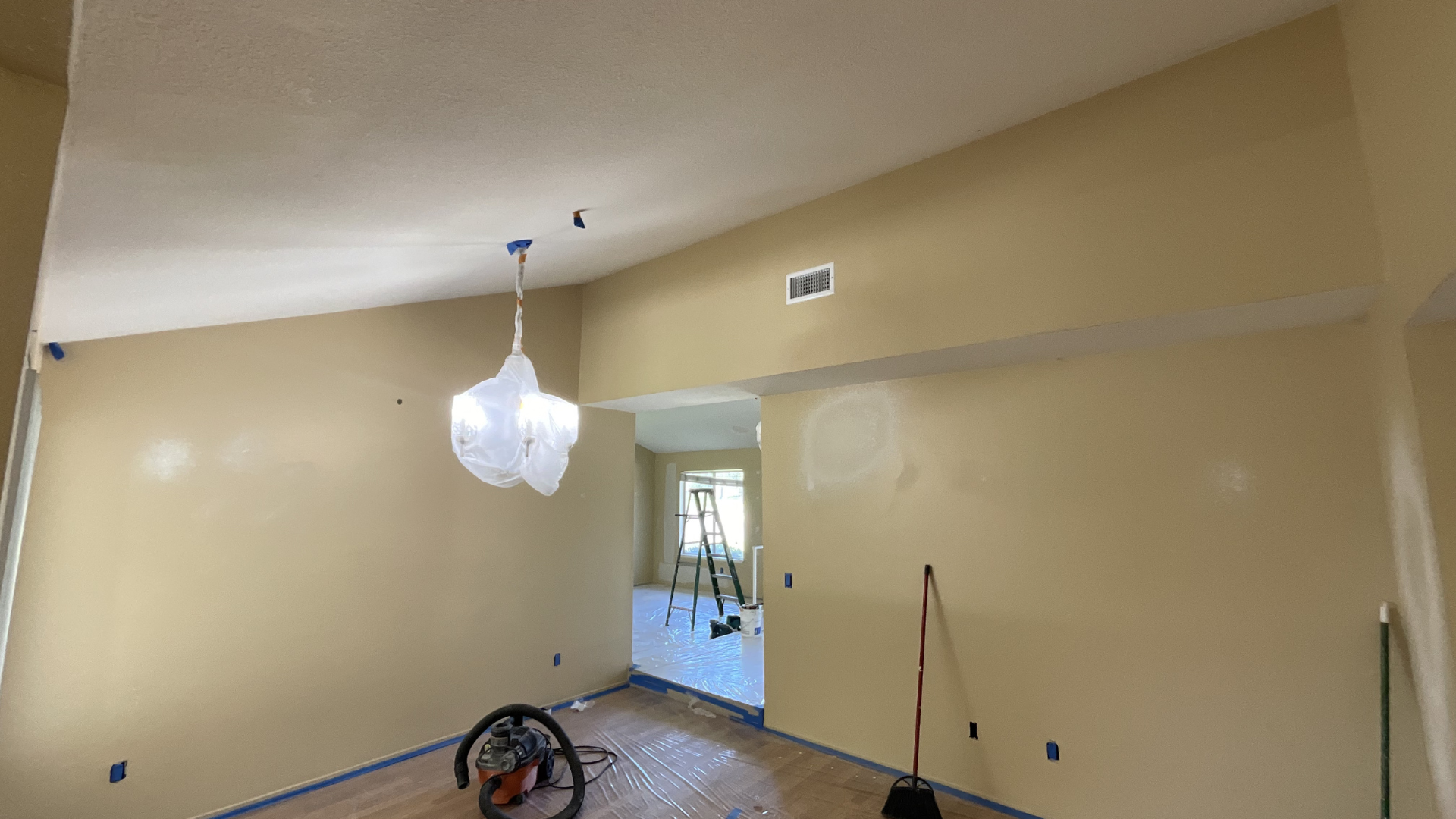 Residential living room before painting